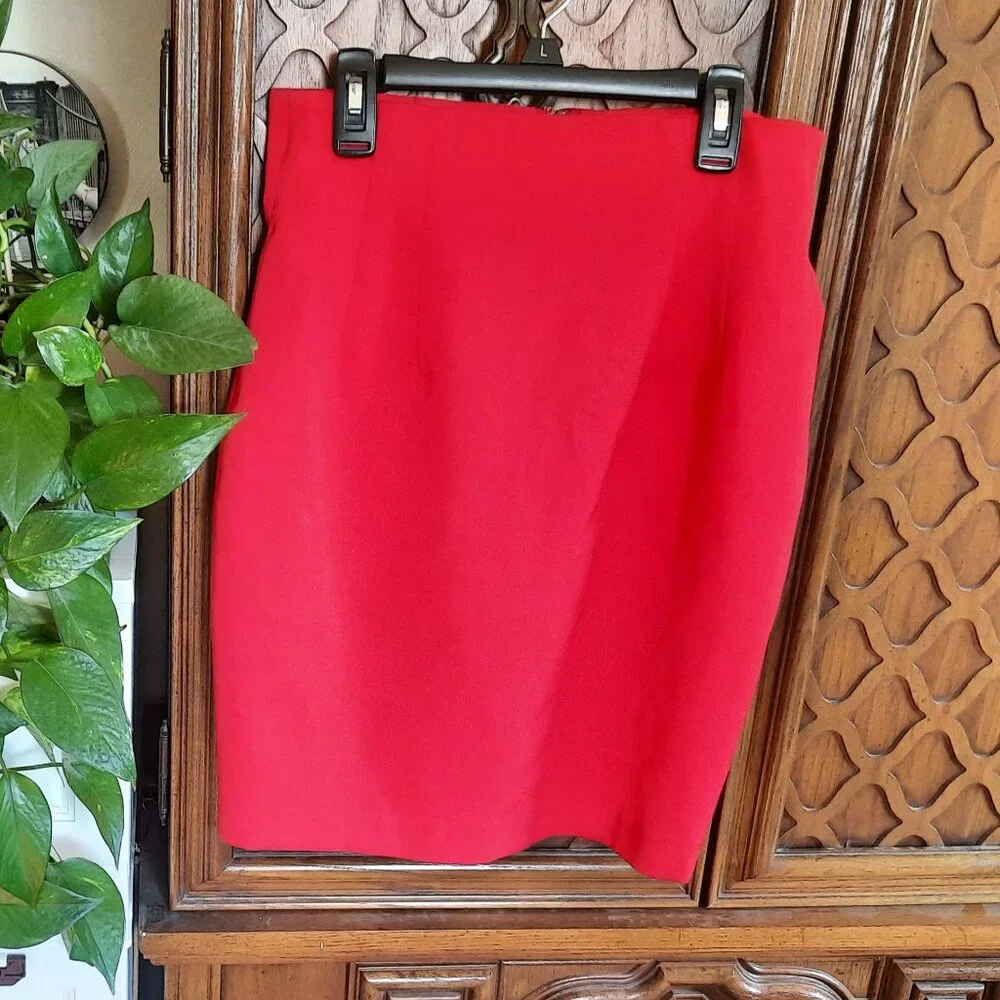 Vintage 90s Structured Shift Pencil Wool Skirt - Red, Size S - Picture 2 of 16